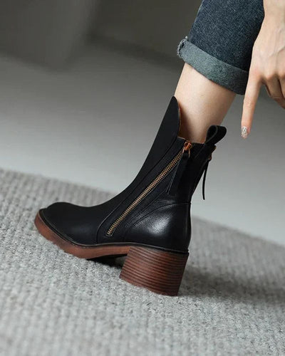 Élisabeth | Botte en cuir noire avec un talon confortable, élégante et intemporelle